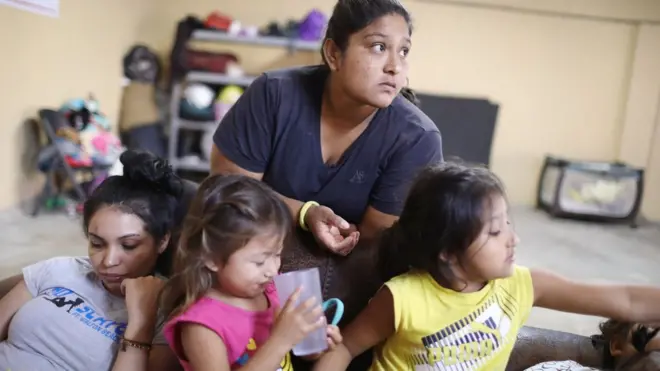 الكونغرس سيصوت على قرار لإبقاء الأسر معا