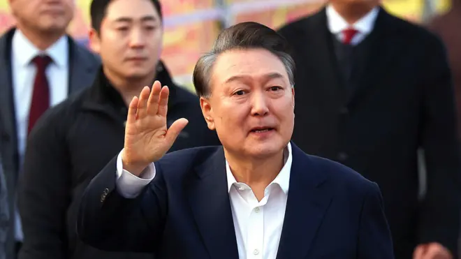 ထောင်ကပြန်လွတ်လာပေမယ့် စွဲဆိုထားတဲ့ အမှုကို ဆက်လက် ရင်ဆိုင်ရမယ့် မစ္စတာ ယွန်းဆွတ်ယိုး