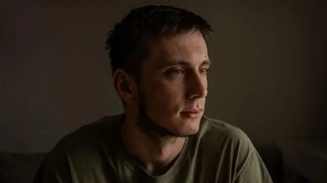 ፓቭሎ ናብ ቤቱ ምስ ተመልሰ ድምጺ ድሮን በሰላኡ ይሃድኖ