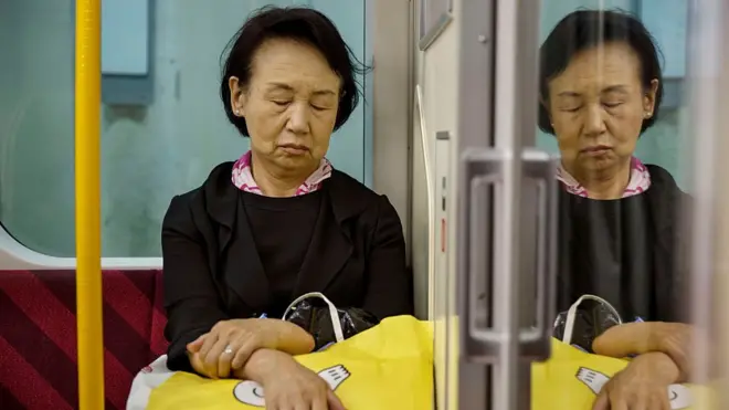 Спляча жінка