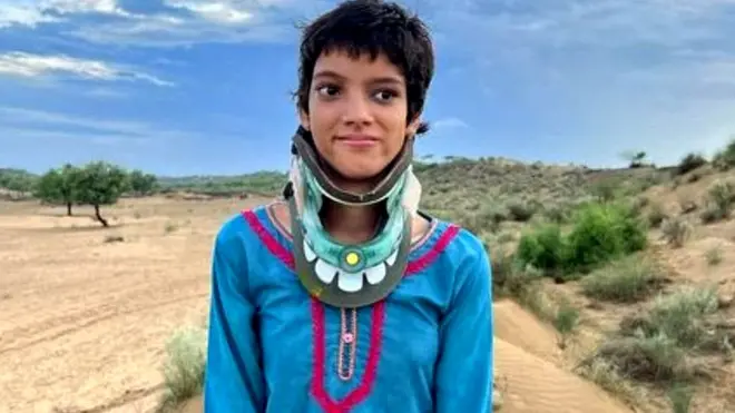 अफशीन, भारत, पाकिस्तान