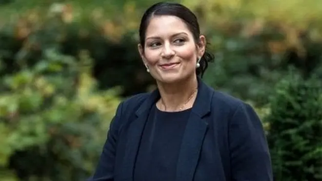 مئی 2010 میں کنزرویٹیو پارٹی کی جانب سے وٹہیم سے رکنِ پارلیمان منتخب ہوئی تھیں