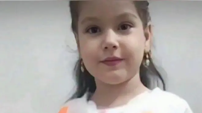 عکسی پرتره از نیان