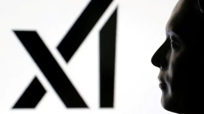 Созданное на 3D-принтере изображение Илона Маска и логотип xAI