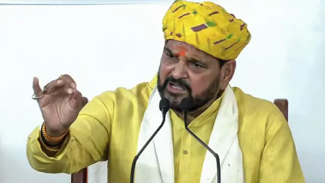 ब्रिजभूषण शरण सिंह 