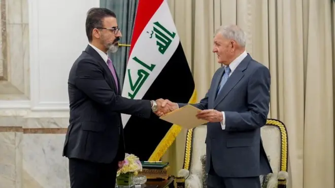 Kerkük Valisi seçilen Rebwar Taha ve Irak Cumhurbaşkanı Abdullatif Reşid