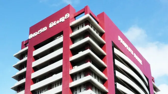 උසස් වීම්ලැබීමට නියමිත පුද්ගලයින් සත්‍ය වශයෙන්ම දේශපාලන පළිගැනීම්වලට ලක් වුවන් නොවන බවත්පෙත්සම්කරුවෝ පවසති