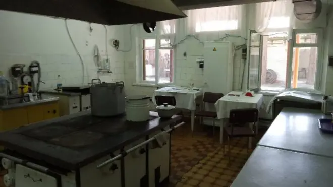 Прокуратура вже розслідує справу щодо отруєння дітей на Донбасі у дитячому таборі