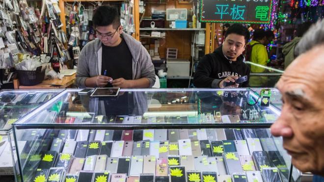 Продажа смартфонов Гонконге