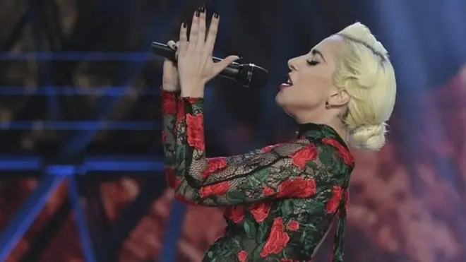 Кліпи Леді Гаги набирають мільярди переглядів на YouTube, але вона неодноразово критикувала ресурс