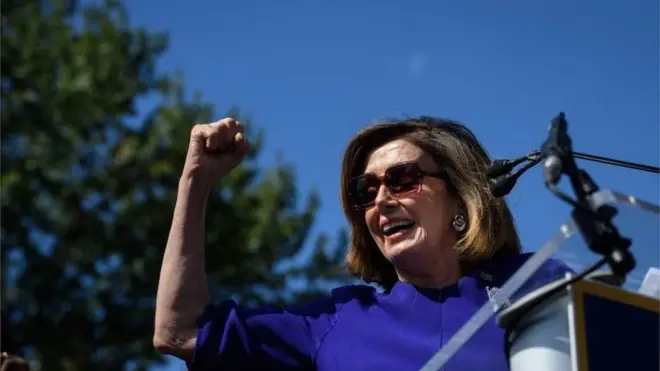 नैन्सी पेलोसी