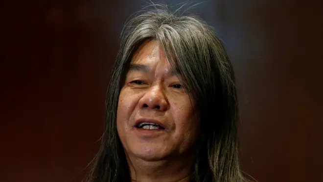 “长毛”梁国雄参选特首