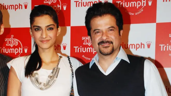 انیل کپور اپنی بیٹی سونم کپور کے ساتھ