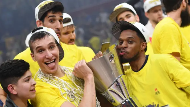 Bogdan Bogdanovic, Ahmet Düverioğlu ve Bobby Dixon