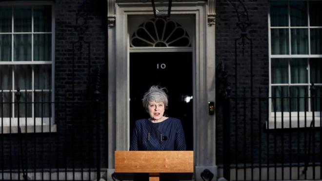 Bà Theresa May tuyên bố dự định mở bầu cử sớm