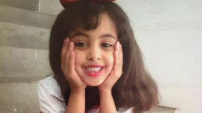 သေဆုံးခဲ့တဲ့ ကလေးငယ်တွေ ထဲ အသက်ရှစ်နှစ်အရွယ် နဝါ အယ်လောလကီ ပါ၀င်