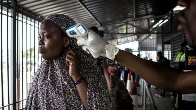 Umugore apimwa Ebola