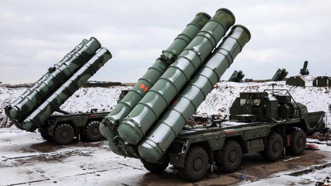 Российские зенитно-ракетные комплексы С-400 близ Джанкоя в Крыму