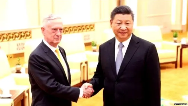 અમેરિકાના સંરક્ષણ પ્રધાન જેમ્સ મેટિસ અને ચીનના રાષ્ટ્રપતિ શી જિનપિંગ