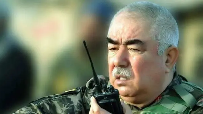 ژنرال دوستم رئیس جمهوری غنی و عبدالله عبدالله را به قوم گرایی و منطقه‌گرایی متهم کرده است