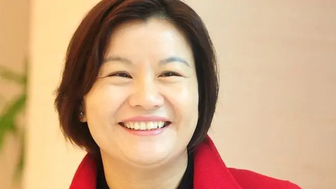 Zhou Qunfei tiene una fortuna estimada en US$7.100 millones.