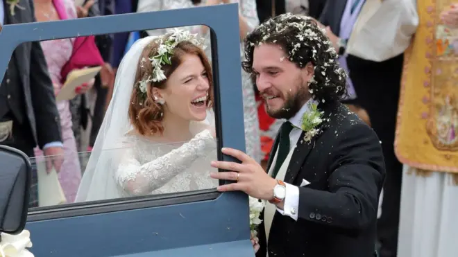 Кіт Гарінгтон та Роуз Леслі