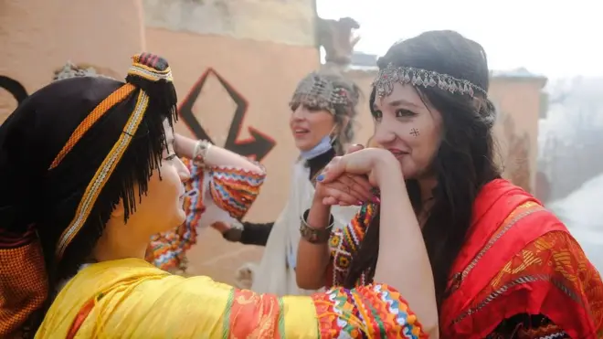 Жінки народу імазіген святкують Новий рік за власним календарем в Тізі-Узу, Алжир, 12 січня