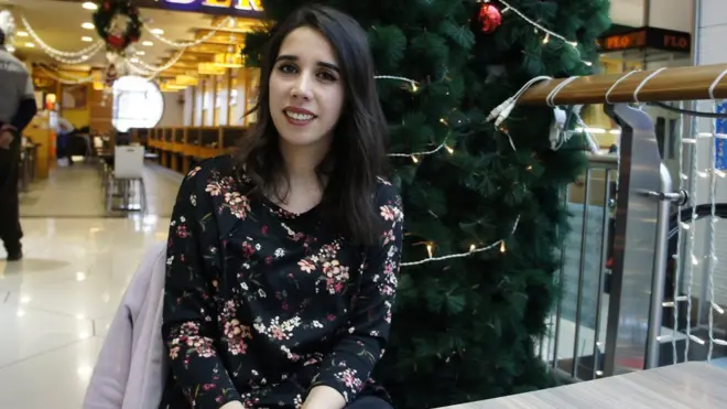 Gülşən Yolçubəyli öz istəyi ilə ucqar kəndlərdə dərs demək istəyən müəllimələrdəndir.