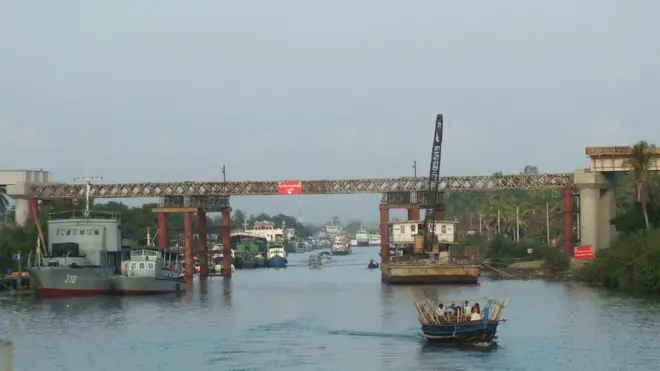 စစ်တွေ ရေယာဉ် ဆိပ်ကမ်း မြင်ကွင်း