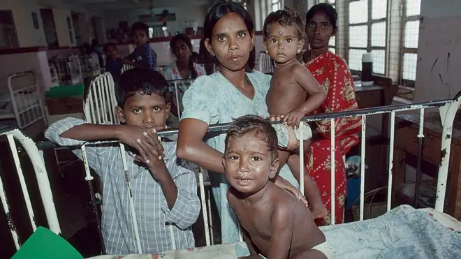 श्रीलंका में दशकों चले गृहयुद्ध के दौरान हुए मानवाधिकार हनन के लिए कौन ज़िम्मेदार था?