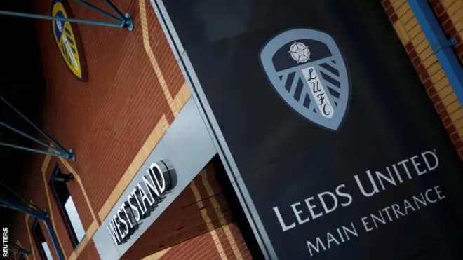 ملعب إيلاند رود