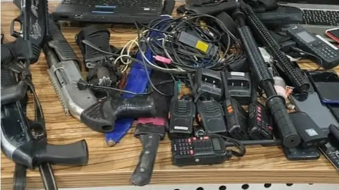 Igboho Vs DSS: Igboho dúpẹ́ tiẹ pé, ìbọn lásan ni Buhari gbé sí ọ nígba kìí ṣe adó olóró- Deji Adeyanju