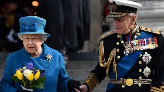 နိုဝင်ဘာ လထဲမှာ ဘုရင်မကြီးနဲ့ မင်းသားကြီးတို့ရဲ့ အနှစ် ၇ဝ မြောက် မင်္ဂလာ နှစ်ပတ်လည် ရှိနေ