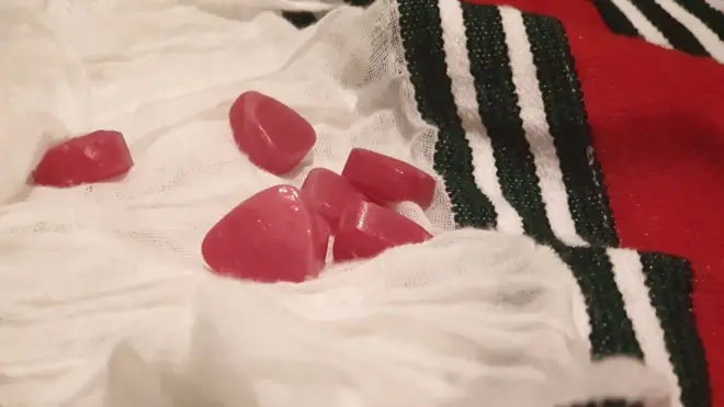 Karmeellaa fi shaashii