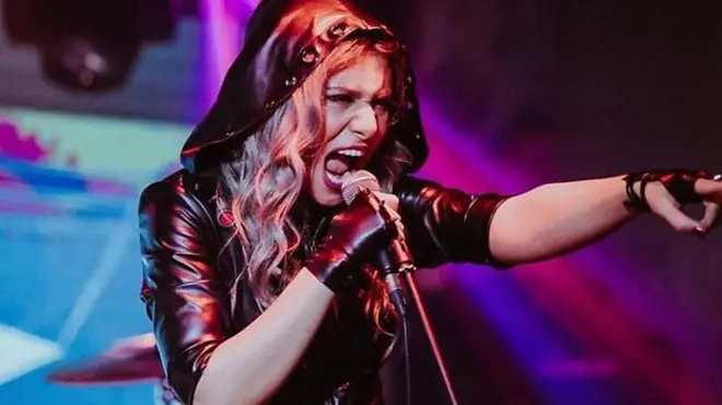 इरानी गायिका