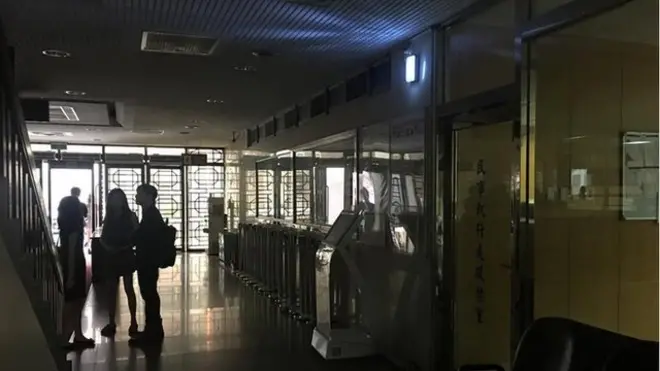 8月15日下午，台灣當地經歷了有史以來最大規模的無預警停電，當時總共造成全台灣668萬戶瞬間用電受影響。