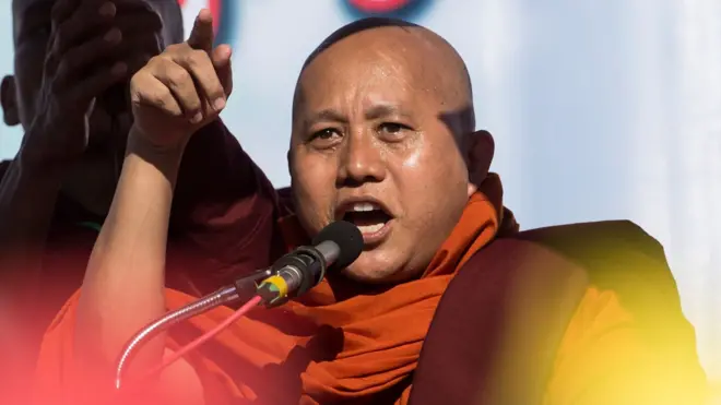 ၂၀၁၈ အောက်တိုဘာလက တပ်မတော်ထောက်ခံဟောပြောပွဲတွင် ဦးဝီရသူကို ဟောပြောစဉ်