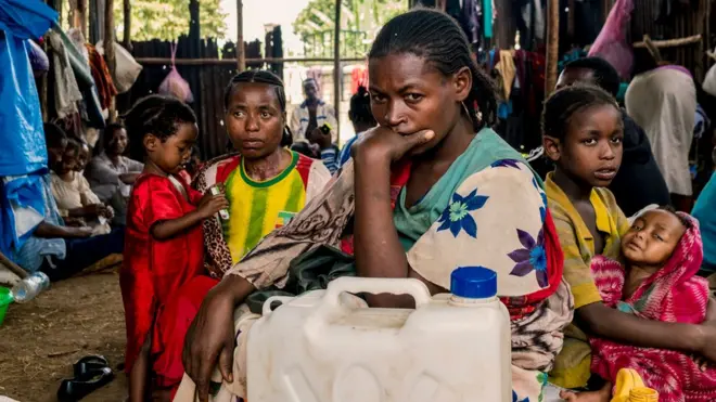 Ijoollee fi harmoolii qe'eesaaniirraa buqqa'anii deeggarsa barbaadan