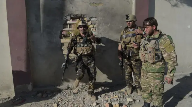 سیګار وایي، په یوه کال کې د افغان ځواکونو شمېر ۱۰ سلنه کم شوی