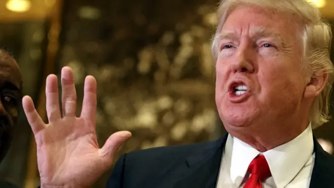 درج ترامب على اللجوء الى منبره المفضل، تويتر، للادلاء بآارئه ومهاجمة من يعتبرهم خصومه