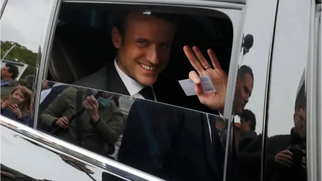 Еммануель Макрон вважається фаворитом президентських виборів у Франції