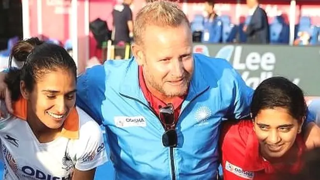 टोक्यो ओलंपिक में भारतीय महिला हॉकी टीम के कोच शॉर्ड मारिन