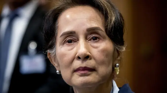 ออง ซาน ซู จี