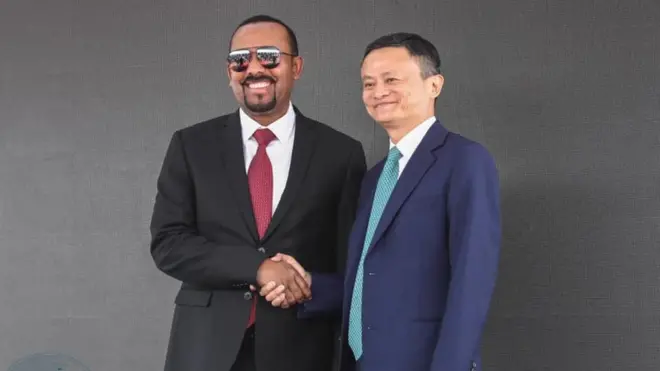 MM Abiyyiifi Jaak Maa