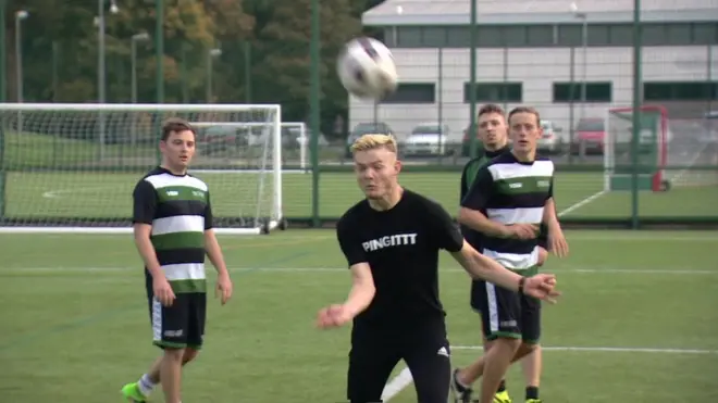 "ضربات الرأس" قد تسبب أضرارا جسيمة للدماغ