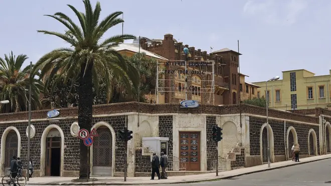 Magaalaa guddoo Ertiraa, Asmaraa