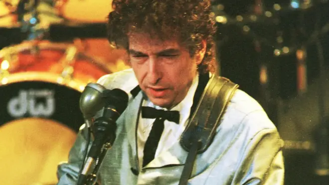 Dos 19 showsslots888Bob Dylan no Brasil, três foram realizadosslots888Porto Alegre. O segundo deles,slots8887slots888abrilslots8881998, no Bar Opinião