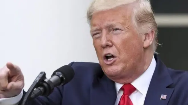 트위터가 미국 도널드 트럼프 대통령의 트윗에 처음으로 '사실 확인 필요'라는 경고 문구를 붙였다