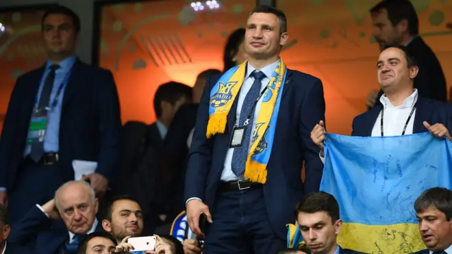 Мер Києва Віталій Кличко завершив свою боксерську кар'єру у 2012 році