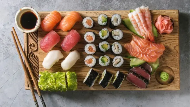 O molhojogo de futebol que dá dinheirosoja é essencial para acompanhar o sushi